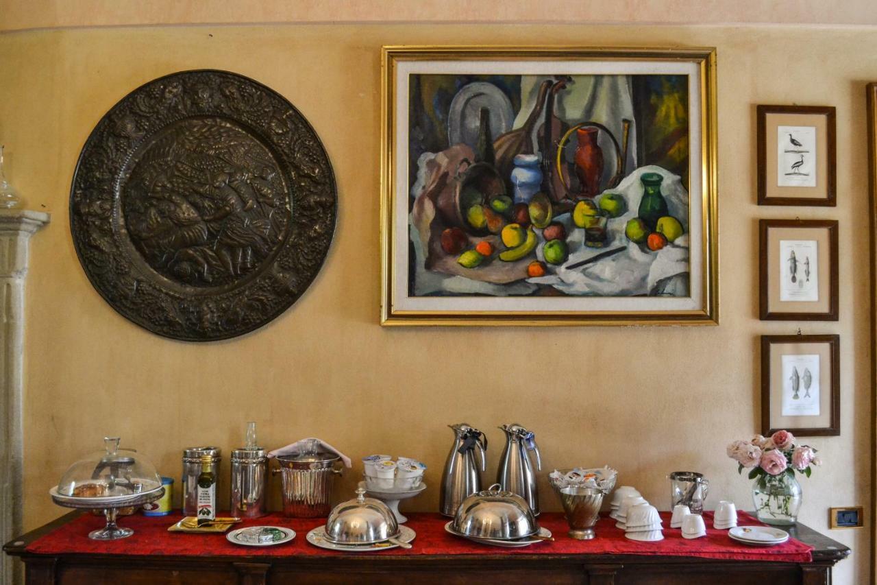 مبيت وإفطار Castello Di Cernusco Lombardone المظهر الخارجي الصورة
