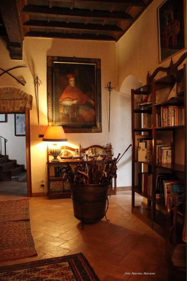 مبيت وإفطار Castello Di Cernusco Lombardone المظهر الخارجي الصورة
